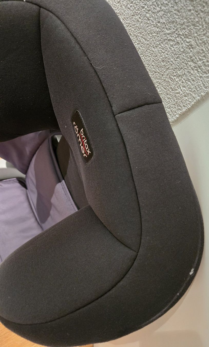 Britax Römer Seggiolini per auto: britax römer KID II Kindersitz – Usato da Horw venduto da Rebu1 7