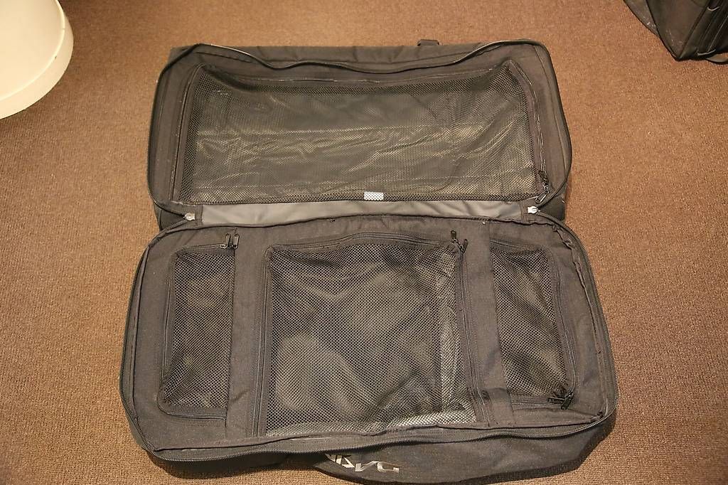 Valigie: Dakine Reisekoffer 110l – Usato da Staad SG venduto da met_k62l 3