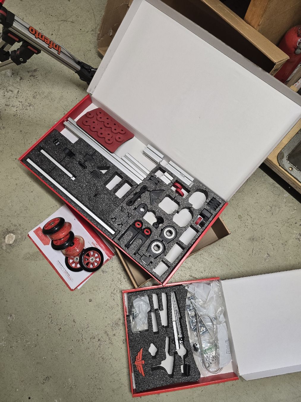 Veicoli per bambini: grosser Infento kit – Usato da Hüttwilen venduto da pimpmycnc 3