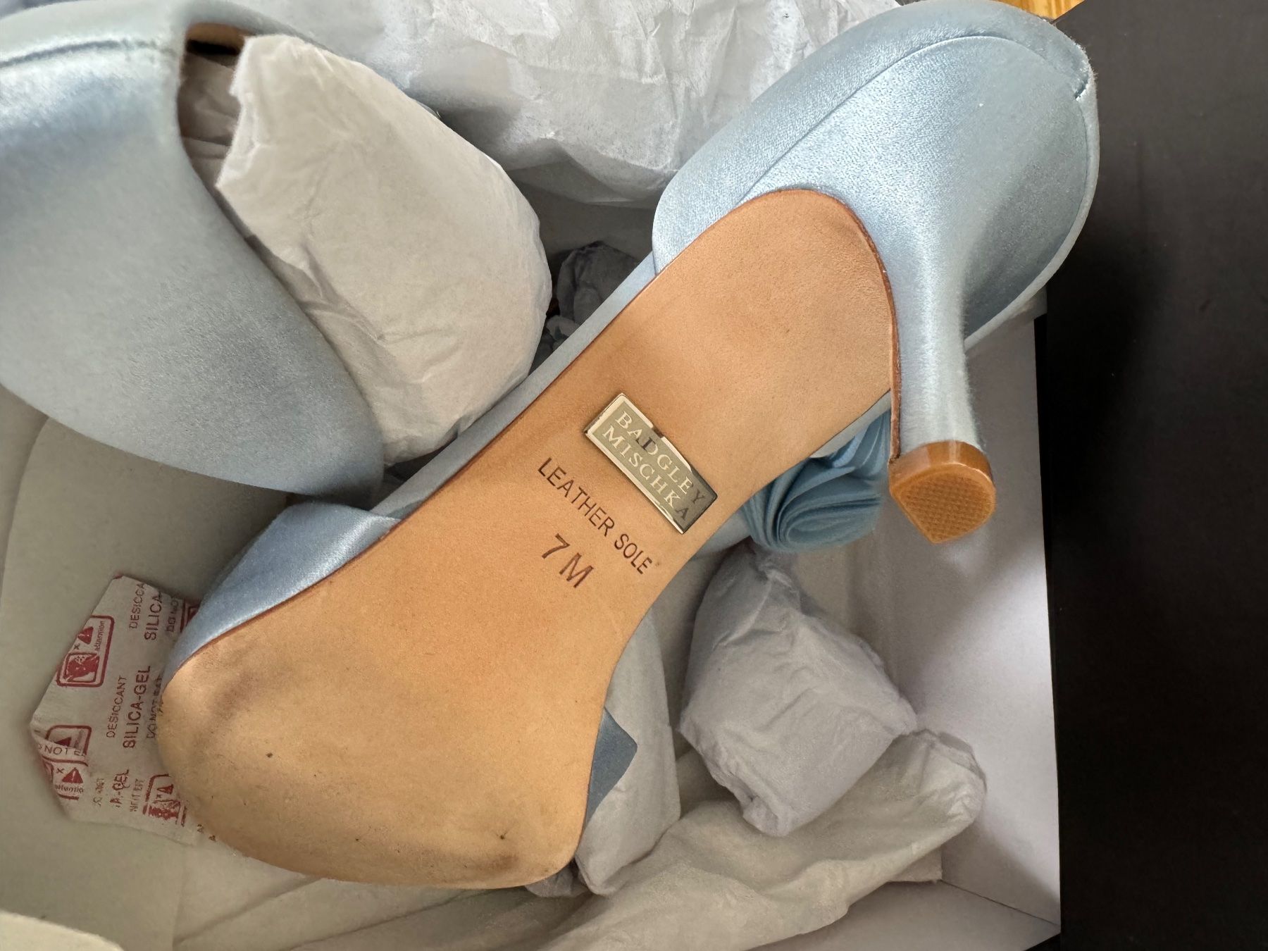 Scarpe da donna: Bleu Pumps femme – Usato da Les Geneveys-sur-Coffrane venduto da LVMM 3