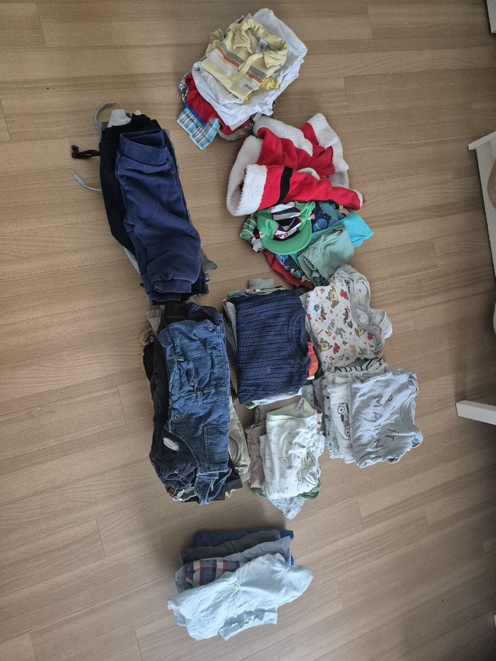 Kleiderpakete: Kinderkleider Set – Gebraucht aus Rickenbach LU von mel_2fd9