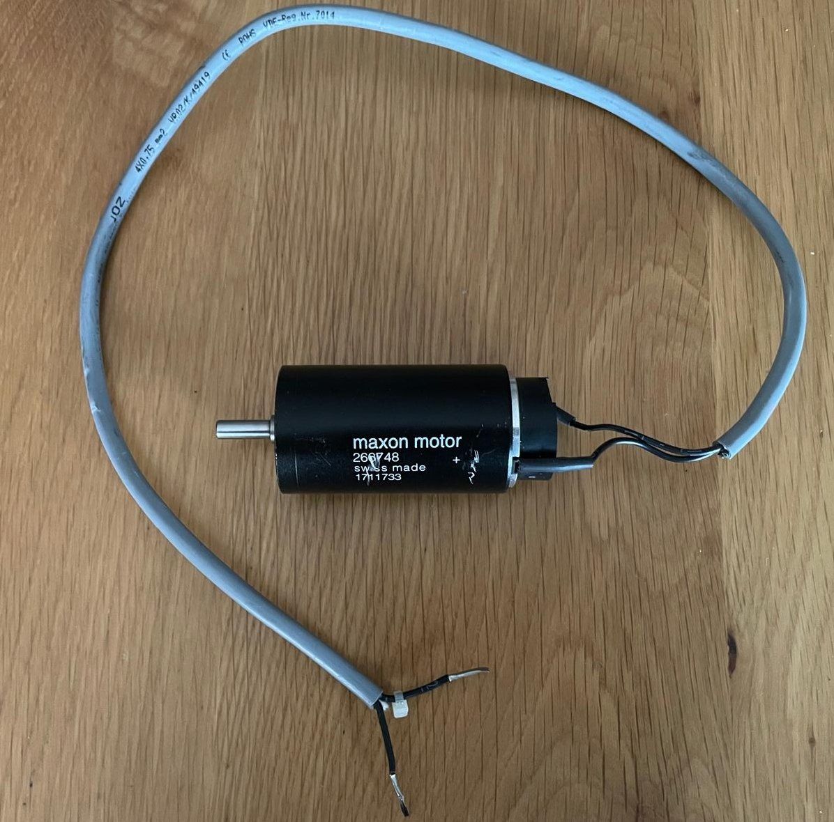 Maxon  Motori: Maxon Motor 24V DC – Usato da Schaffhausen venduto da Jove1