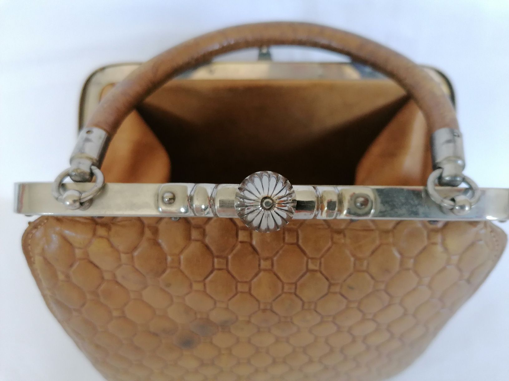 Kindertaschen: Antike Ledertasche klein / eine Rarität – Gebraucht aus Werthenstein von Marsche1 6