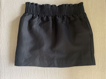 Wolle-Seide Rock COS Gr. 38 schwarz