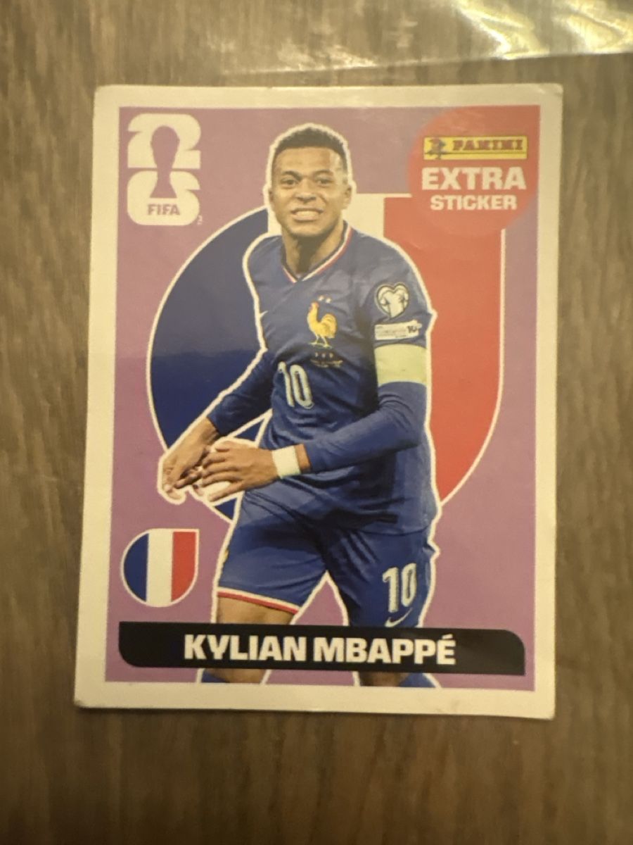 Panini Carte collezionabili: Panini Extra Sticker Regular Kylian Mbappé und Achraf Hakimi – Nuovo (secondo la descrizione) da Glattpark(Opfikon) venduto da huc_p7wh 2