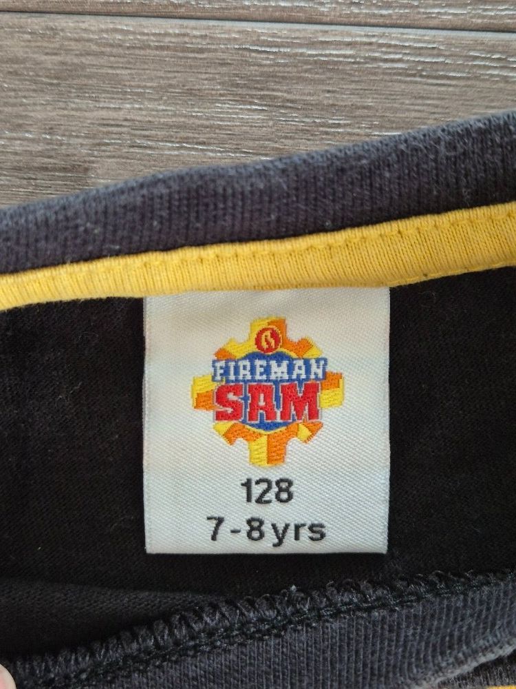 Pullover & Sweatshirts: Sweatshirt "Feuerwehrmann Sam" Gr. 128 – Gebraucht aus Buttisholz von sico20 2