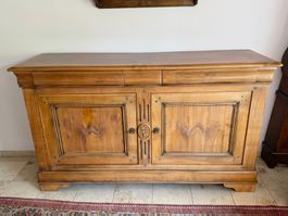 Massives Bauernbuffet Kirschbaum 175 cm Landhausstil