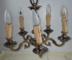 Eleganter 5-flammiger Messing-Leuchter – Klassisches Design