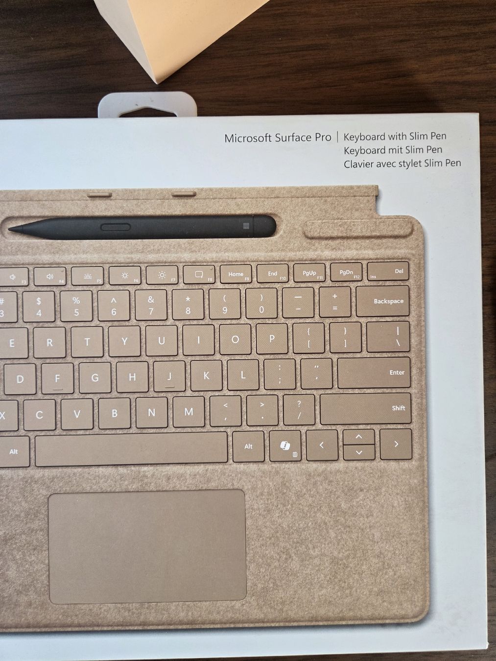 Microsoft Portables: Windows Surface Pro 11 Copilot + PC – Neuf (Voir description) à Thierachern par bcguggi 4
