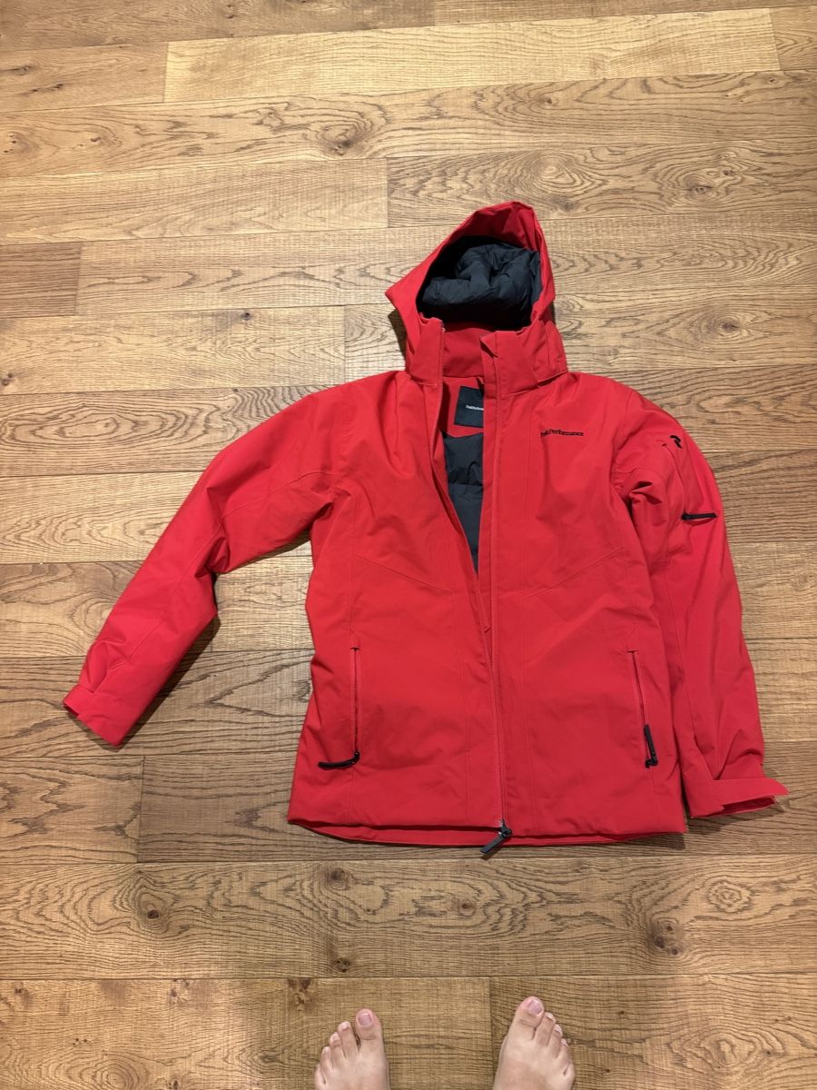 Peak Performance Giacche: Ski-Winterjacke rot, Peak Performance Gr. 170 – Nuovo (secondo la descrizione) da Zürich venduto da PetiteSeller 1