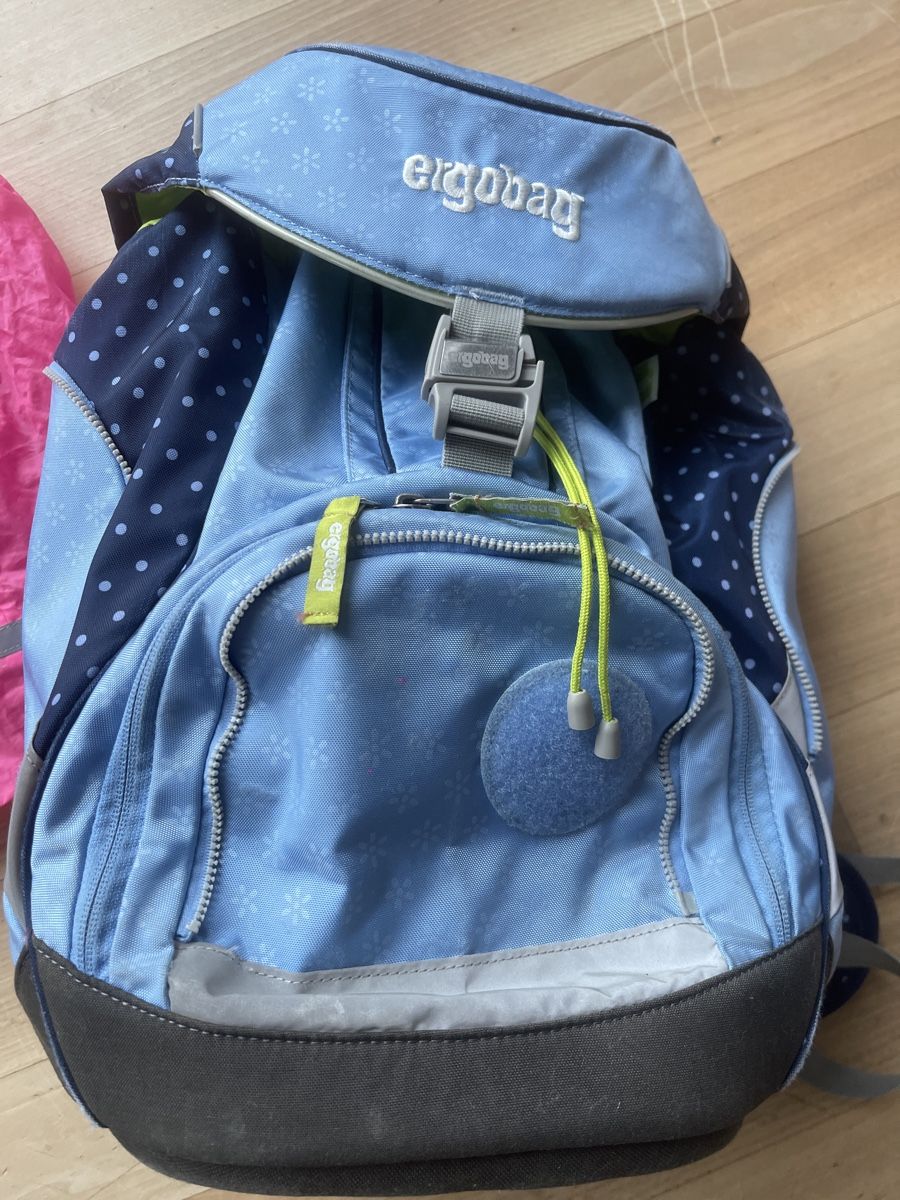 Borse & Zaini: Ergopack Schulranzen-Set Schulthek ergonomisch blau Mädchen – Usato da Oberwil-Lieli venduto da 2carin 4