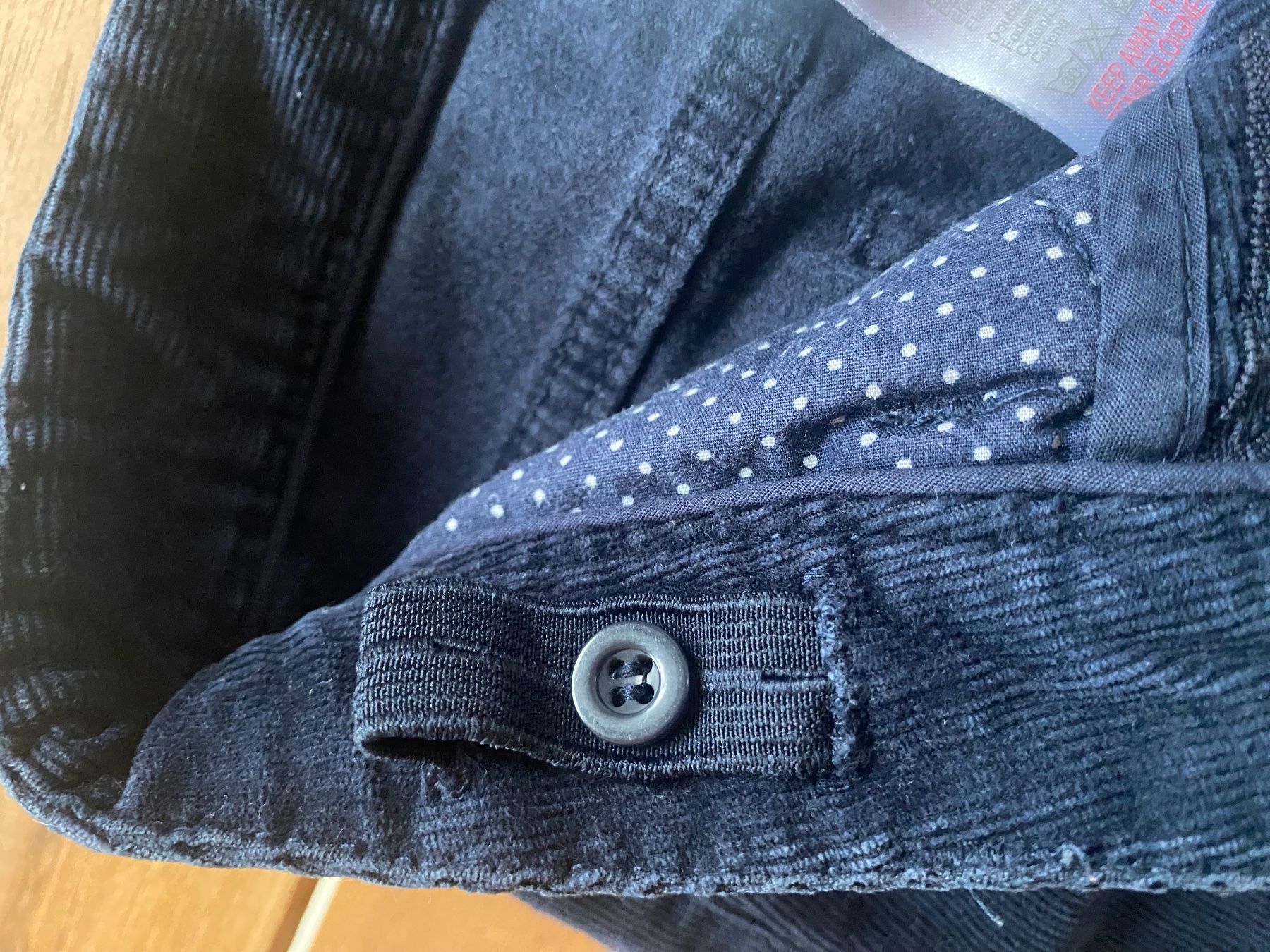 Jacadi Hosen: JACADI Cordhose, Grösse 4-5 Jahre – Gebraucht aus Aesch BL von snezienka53 2