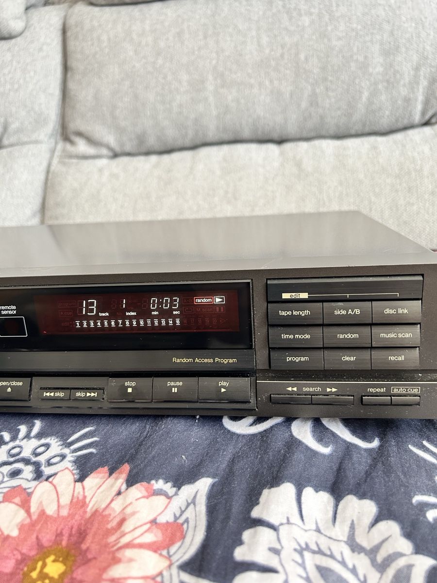 Technics Systèmes audio & multimédias: Technics SL-P212A Compact Disc Player guter Zustand – D'occasion à Pratteln par andi1977 2
