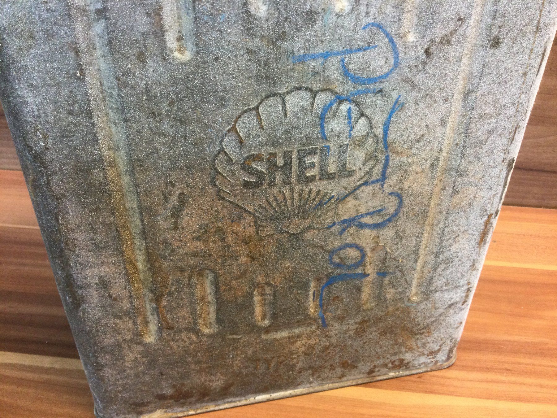 Werkzeuge: Alter Vintage Shell Öl oder Benzin Blechkanister 10 Liter – Gebraucht aus Wangen SZ von kuriosum12 1