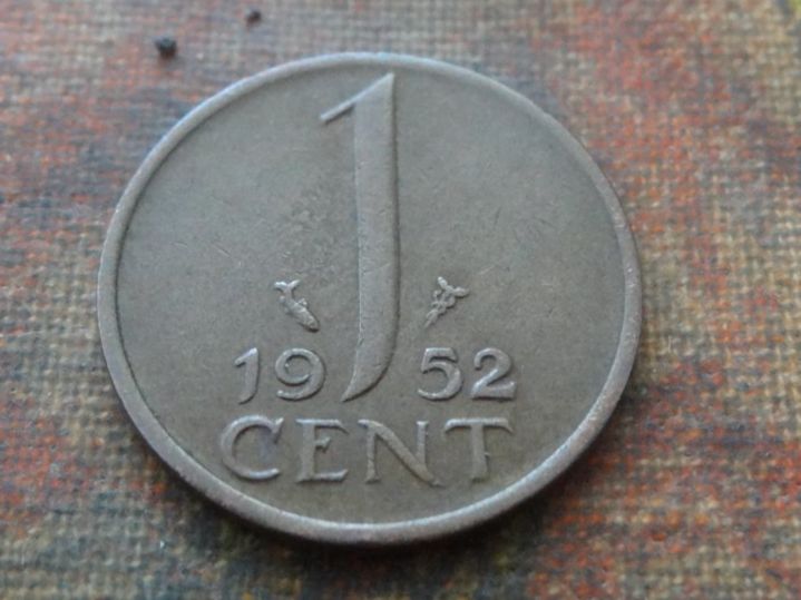 Tutti le monete: PAYS-BAS  Nederland  1  Cent  1952 – Usato da Romanel-sur-Lausanne venduto da Swift13