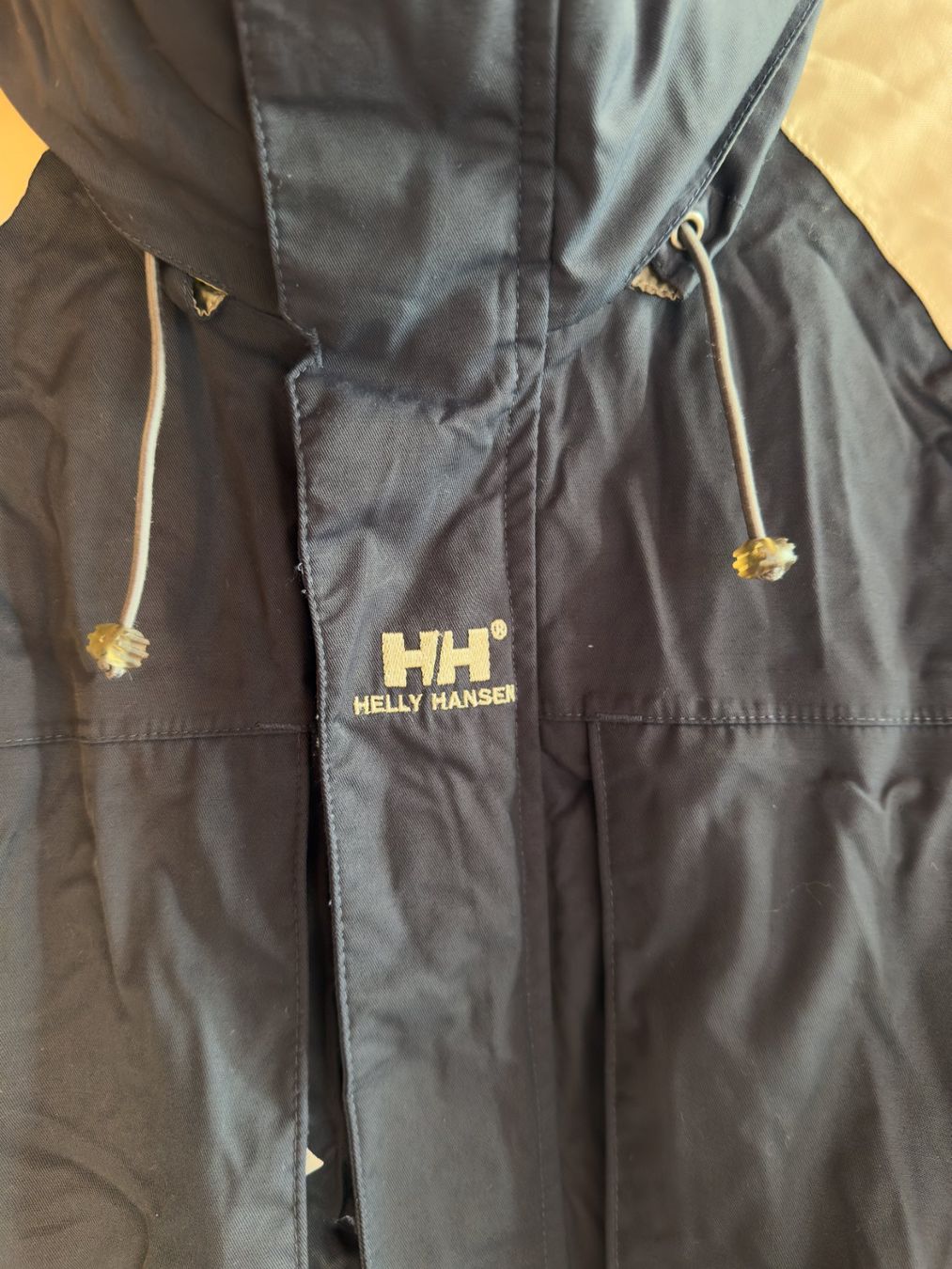 Helly Hansen Jacken: Helly Hansen Übergangsjacke Unisex Herbstjacke leicht – Gebraucht aus Gryon von mev_7mnx 2