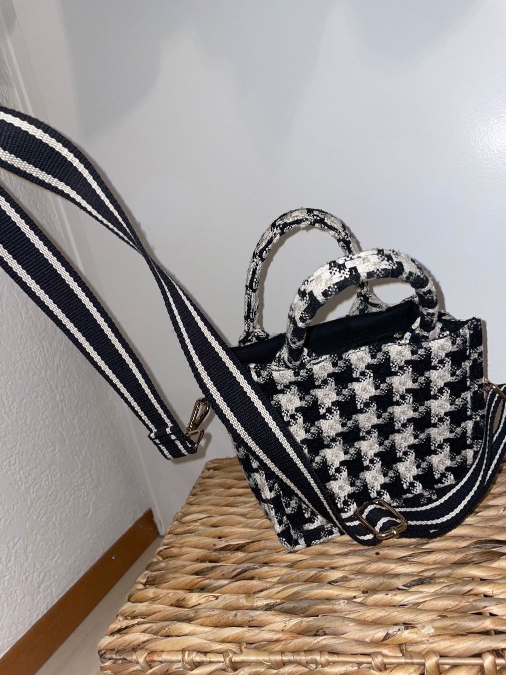 H&M Borse da donna: Coole TASCHE :) mit Gurt – Usato da Zürich venduto da mellna 2