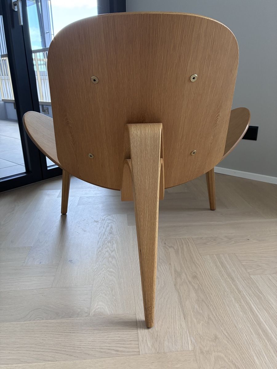 Fritz Hansen Sedie: Carl Hansen & Søn CH07 Shell Chair – Usato da Uitikon Waldegg venduto da hen_dricks 3