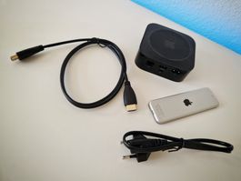Apple TV (4. Generation) – Modell A1625 mit Siri Remote