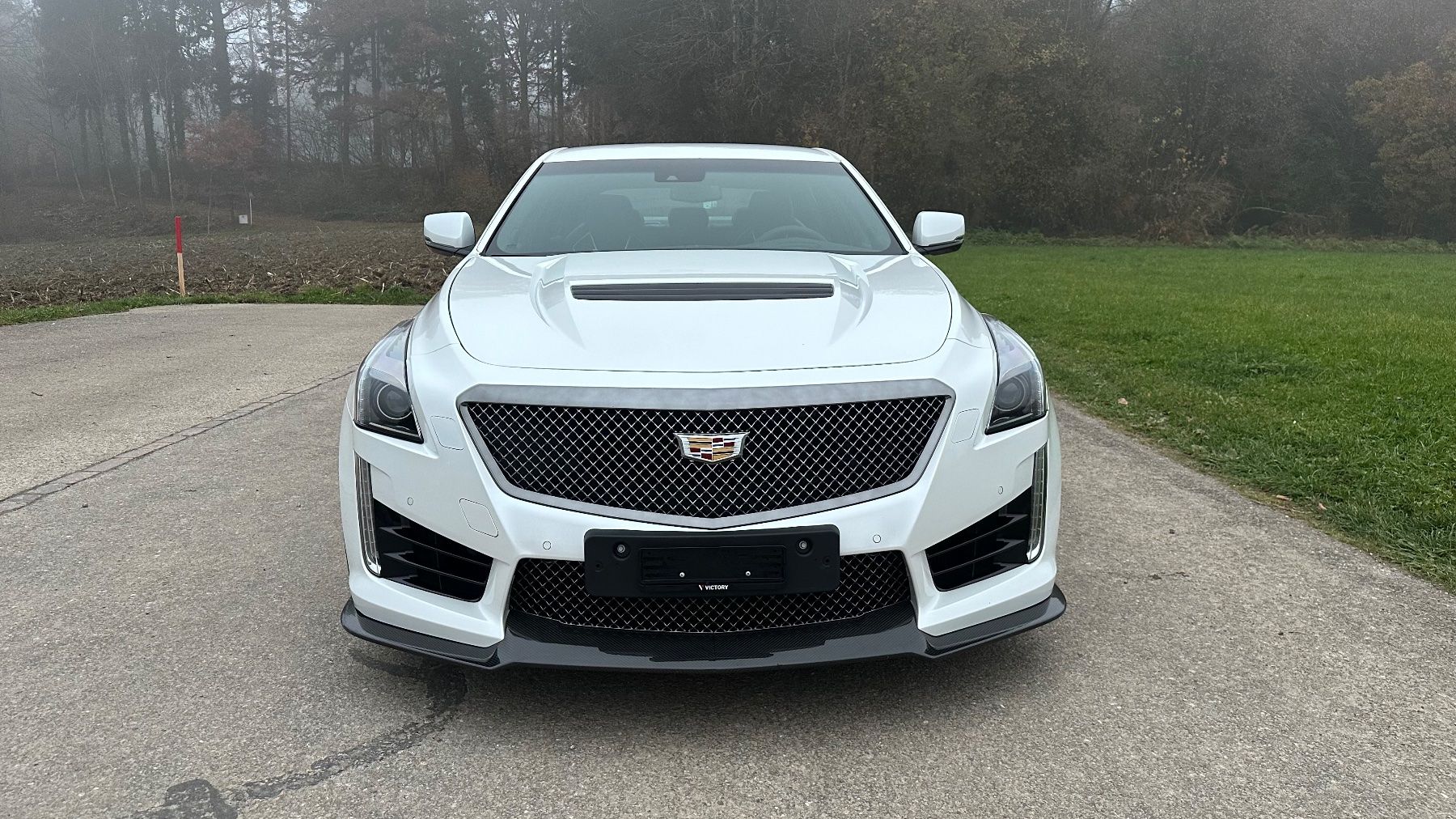Cadillac Autos: Cadillac CTS-V 6.2 V8 649PS Supercharged – Gebraucht aus Hinwil von dav_swv6 1