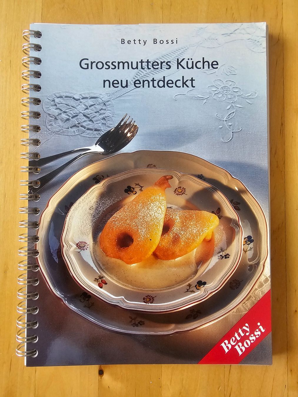 Libri: Betti Bossi "Grossmutters Küche neu Entdeckt" – Usato da Boll venduto da mcsaendy