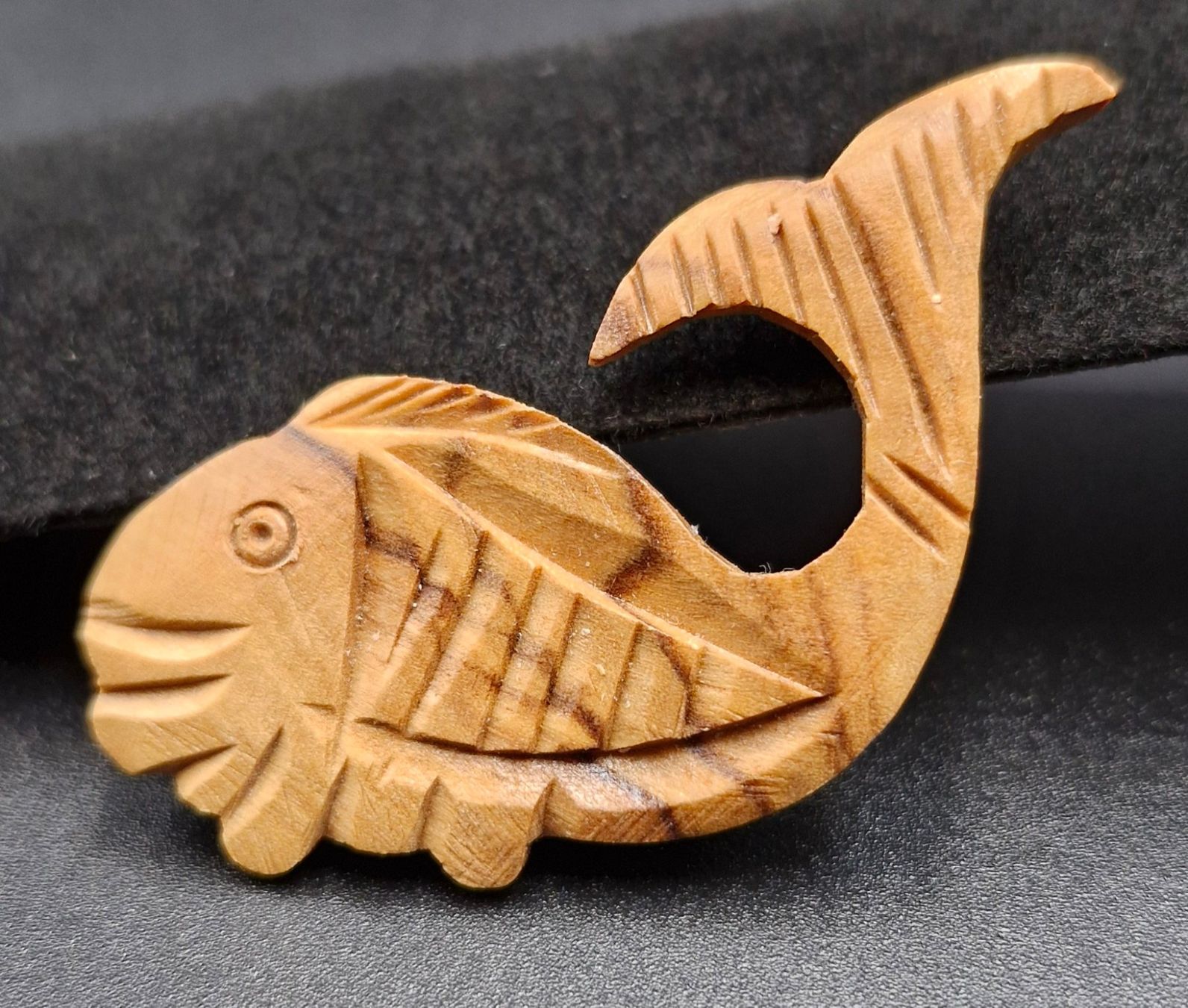 Ciondoli: Holzschmuck – Usato da Wald ZH venduto da Silena02