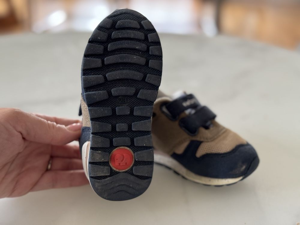 Elefanten Schuhe für Jungen: 🐘Elefanten Kindersneaker gr. 23 – Gebraucht aus Schlieren von mal_grab 3