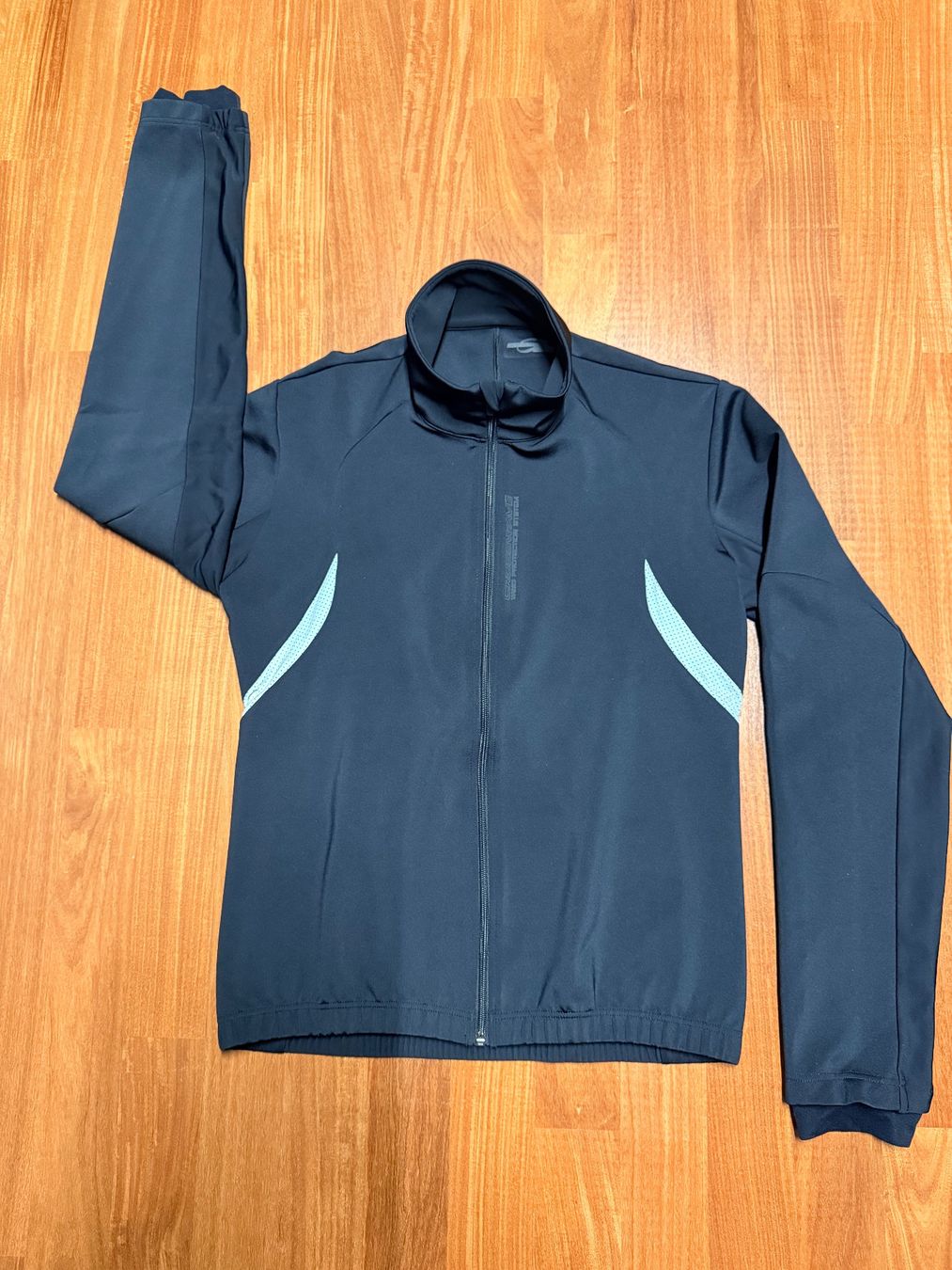 Vestes: Rennrad-Jacke / Sportjacke – D'occasion à Stans par Zappa93
