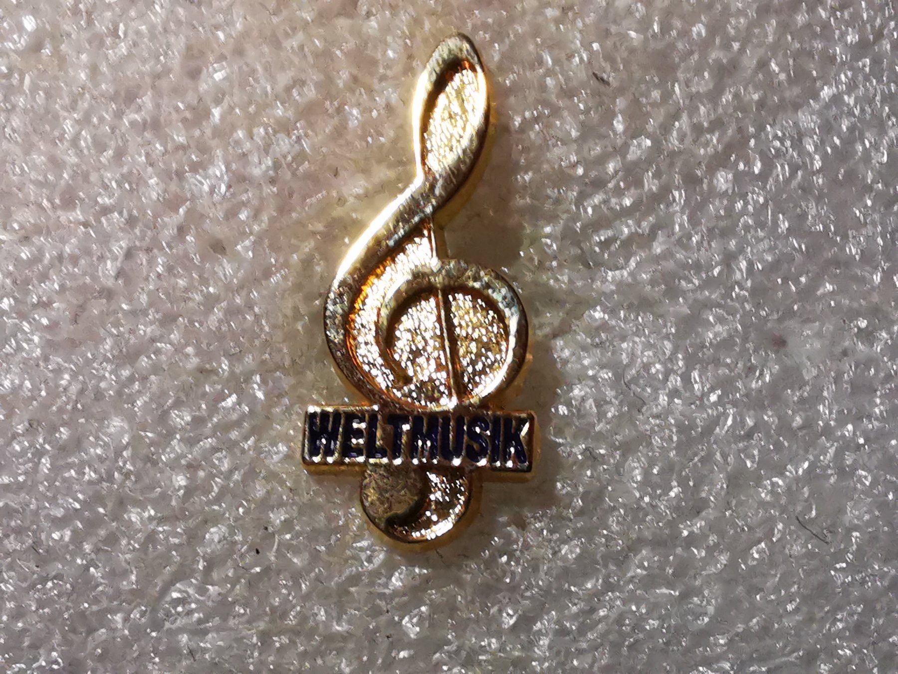 Placchette & Badge: Ansteckpin 55: Weltmusik – Usato da Oppligen venduto da Pin-Fall-Shop