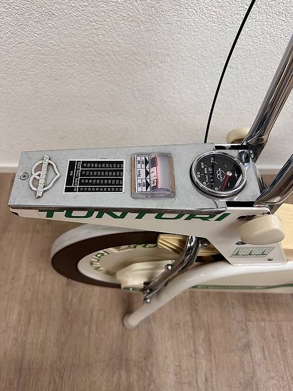 Tunturi Hometrainer: Vintage Tunturi Ergometer W Heimtrainer – Usato da Obernau venduto da Arche_Noah_Brocki