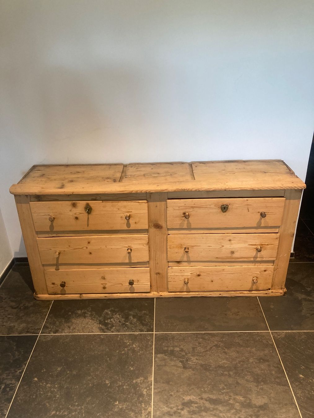 Credenze: Holzbuffet – Usato da Rorschach venduto da Loonimuh 5