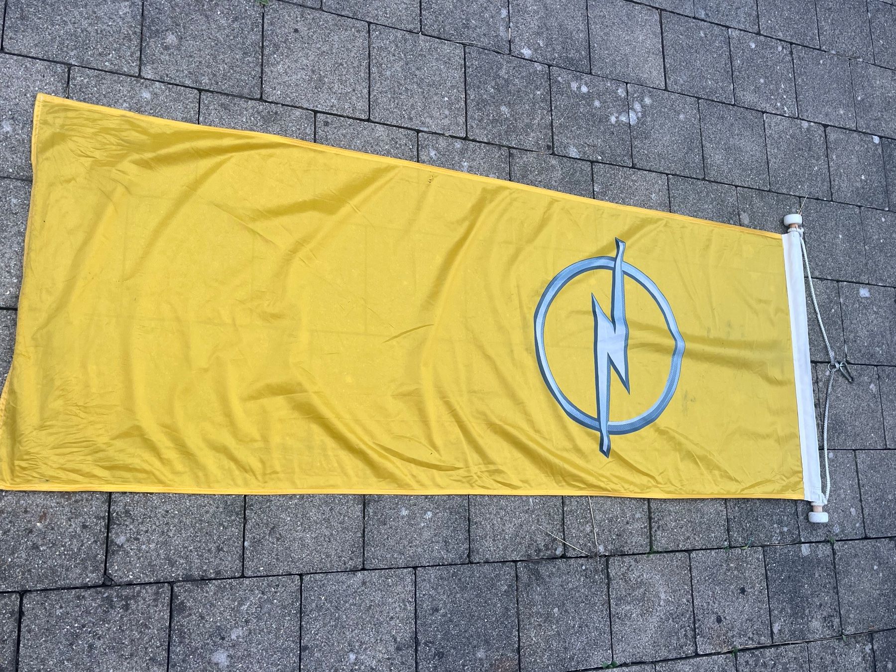 Bandiere: OPEL Fahne  -  Original – Nuovo (secondo la descrizione) da Menziken venduto da Hotdevil1