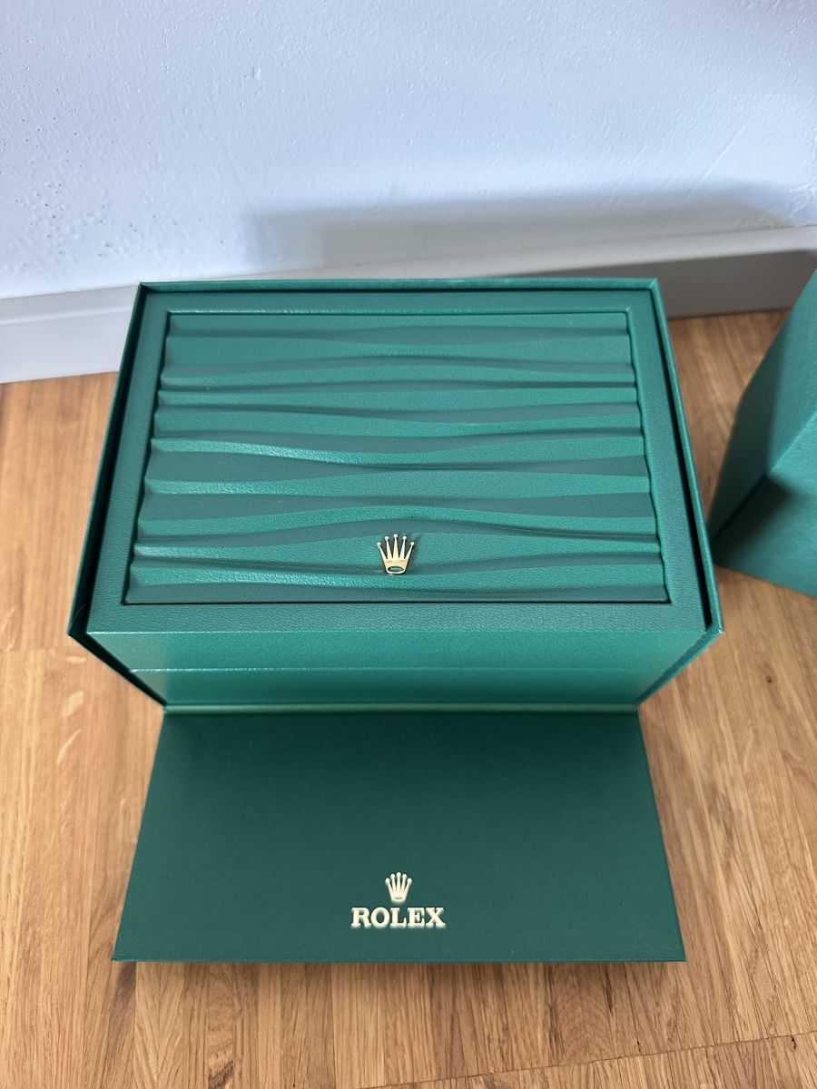 Rolex Orologi: Rolex Datejust 41mm - Mint Green – Nuovo e nell'imballaggio originale da Zürich venduto da and_z8mr 2