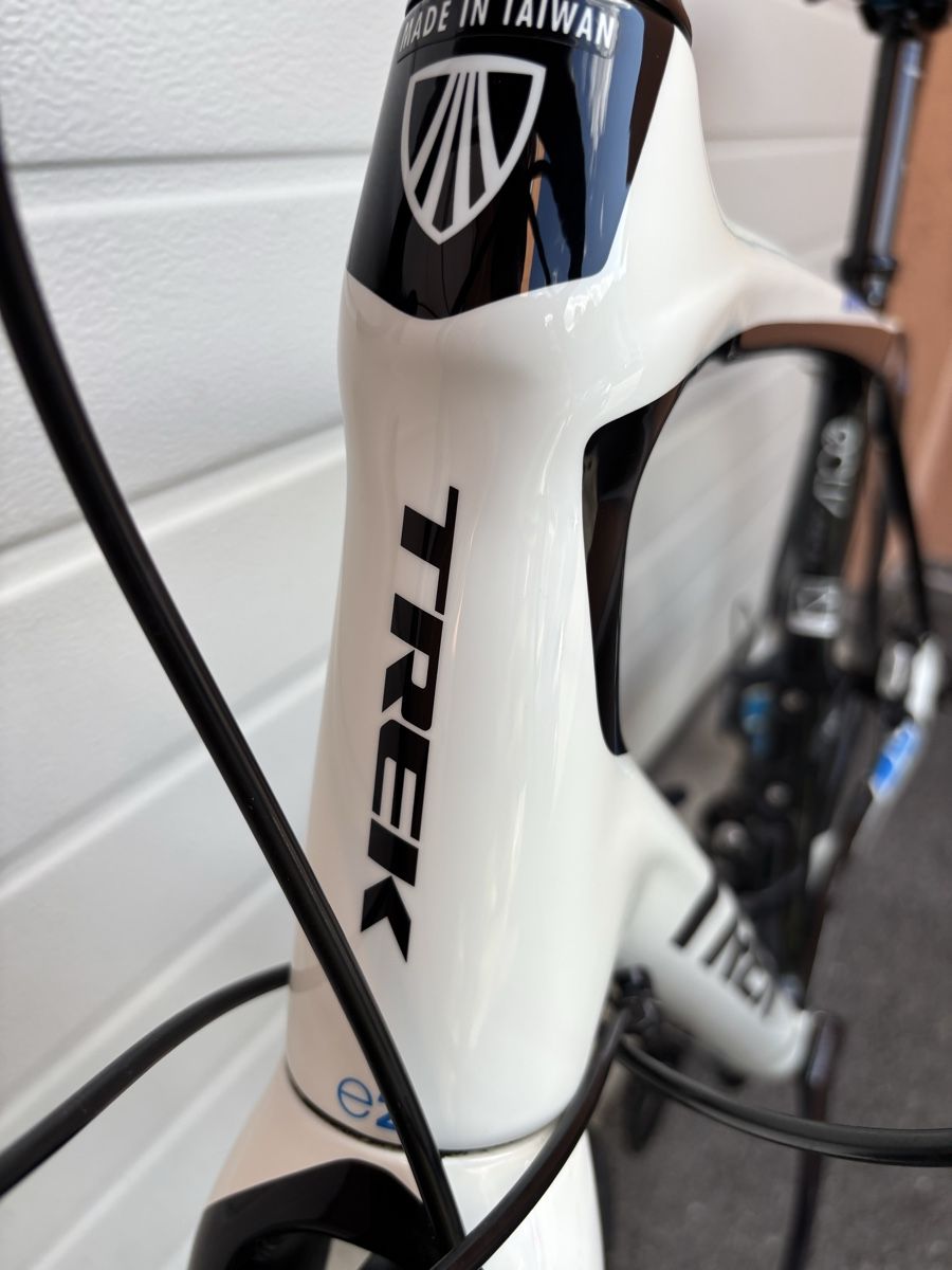 Trek Biciclette: Trek Domane 4.0   Carbone disc – Nuovo (secondo la descrizione) da Conthey venduto da Michel124 7