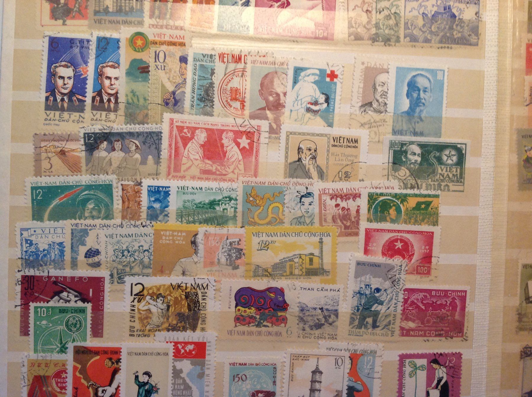 Tutti i francobolli: timbre - Briefmarke Vietnam 27.8.5 – Usato da Vuiteboeuf venduto da broticaire 2
