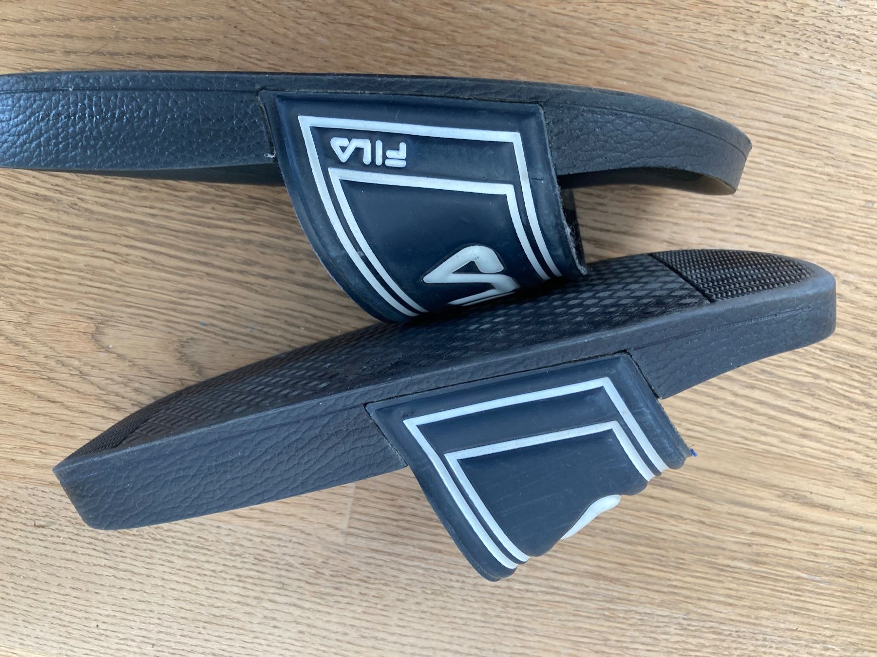 Fila Schuhe für Jungen: Badesandale FILA Grösse 36 – Gebraucht aus Köniz von Hollis01 4