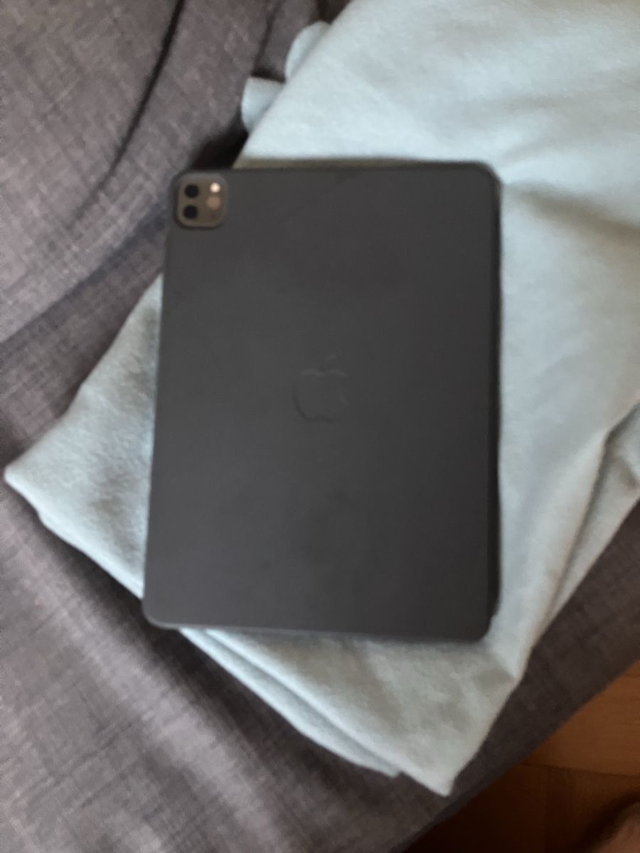Apple Tablettes PC: IPad Pro 3.Generation_2021_128GB – D'occasion à Zürich par Lukasd123 2