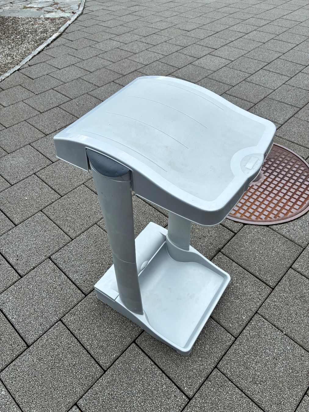 Cestini per rifiuti: Kehricht Sackhalter, 60 Liter – Usato da Horw venduto da adler65