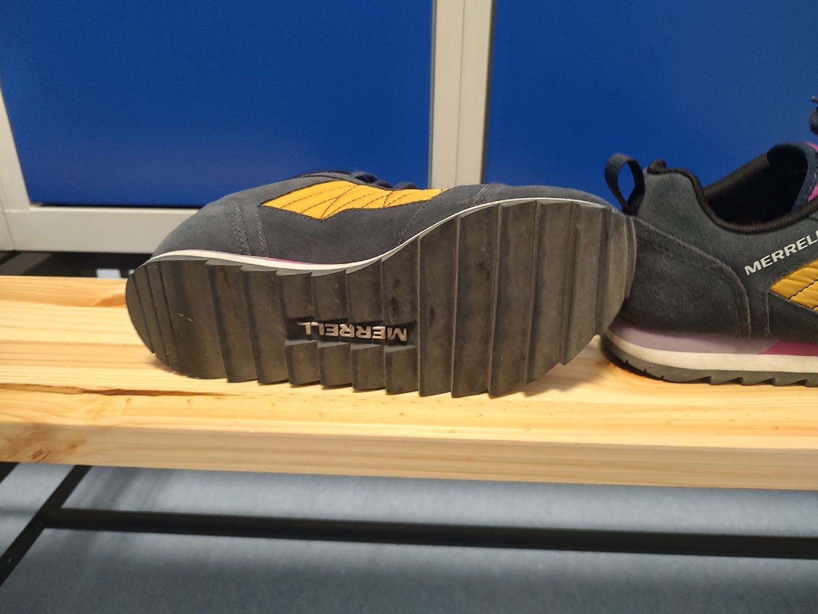 Merrell Scarpe da donna: Merell Schuhe Sneakers – Usato da Wiler (Lötschen) venduto da mic_77ld 1