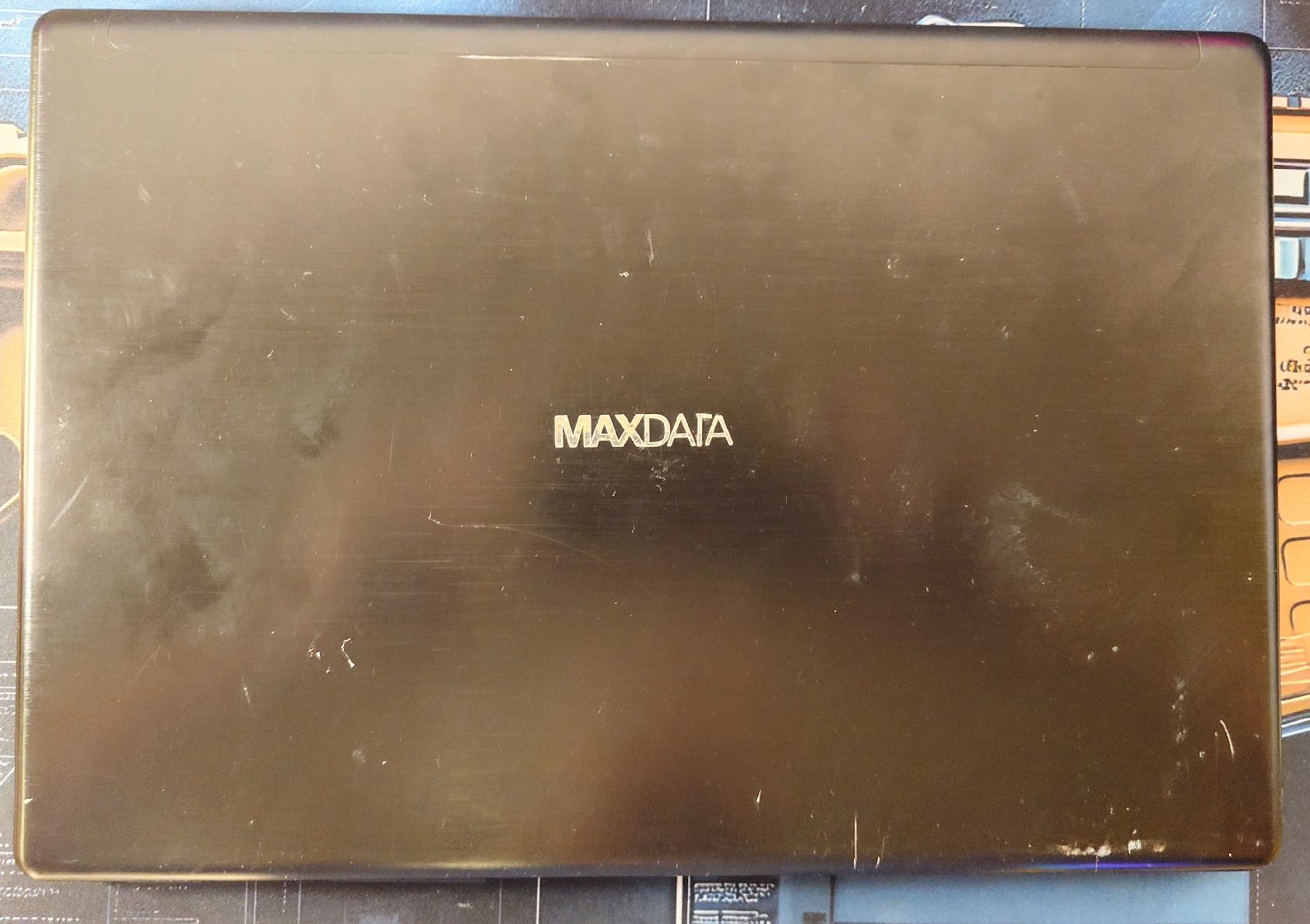 Notebook: Maxdata X300H | ? | 0GB | 0GB SSD | Win 10 | Defekt – Difettoso da Ennetmoos venduto da Faders 4