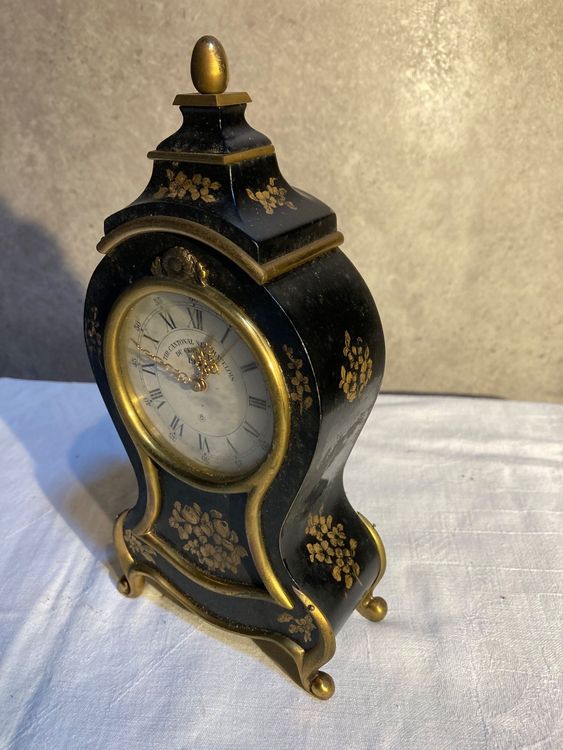 Horloge en métal pour le tir à l'arc - France