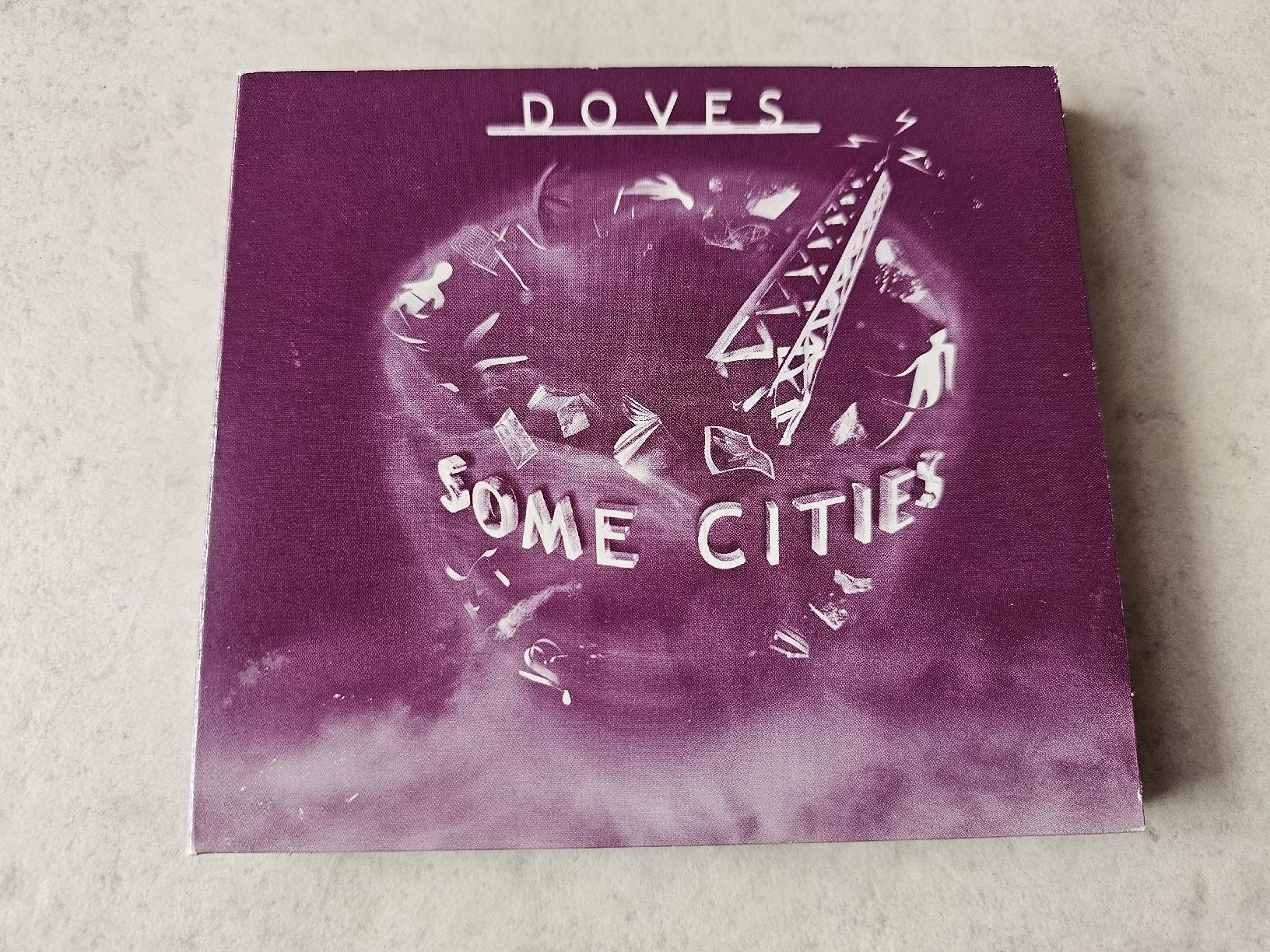 CD: Doves  -  Some Cities  /  CD + DVD – Usato da Schneisingen venduto da backstore24