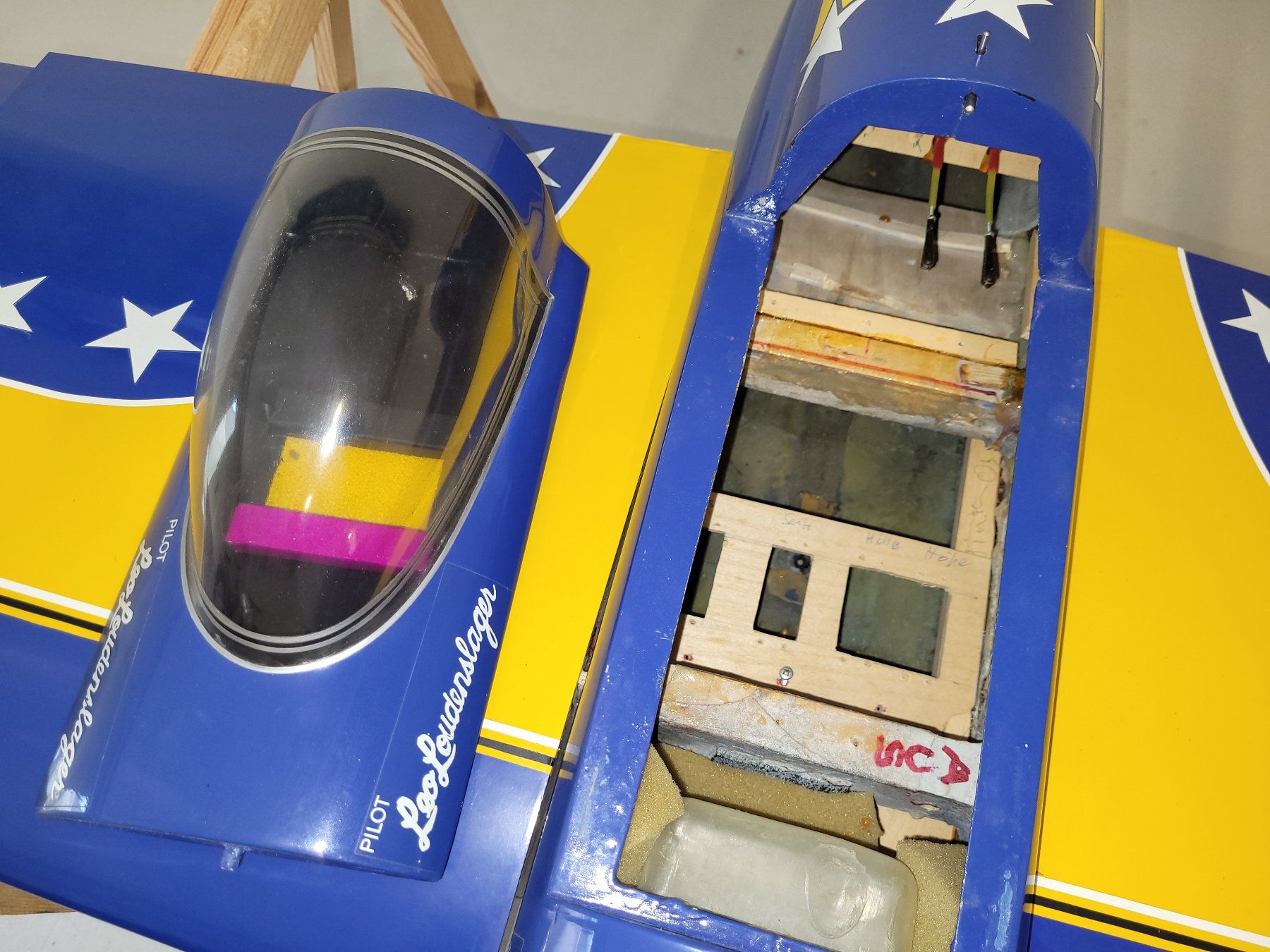RC Modellbau: Grosse, schöne Laser, Akromodel, leer – Defekt aus Winterthur von testi67 4