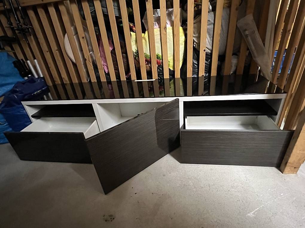 Ikea TV Möbel: TV- Möbel – Gebraucht aus Birmensdorf ZH von juhu11 2