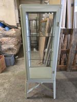 Ikea Vitrine Fabrikör Olivgrün abschliessbar