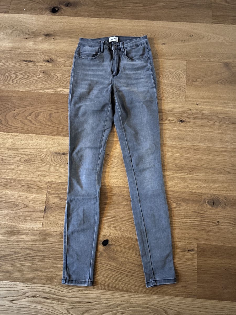Only Jeans: ONLY Jeans – Usato da Aetingen venduto da Shanushkka