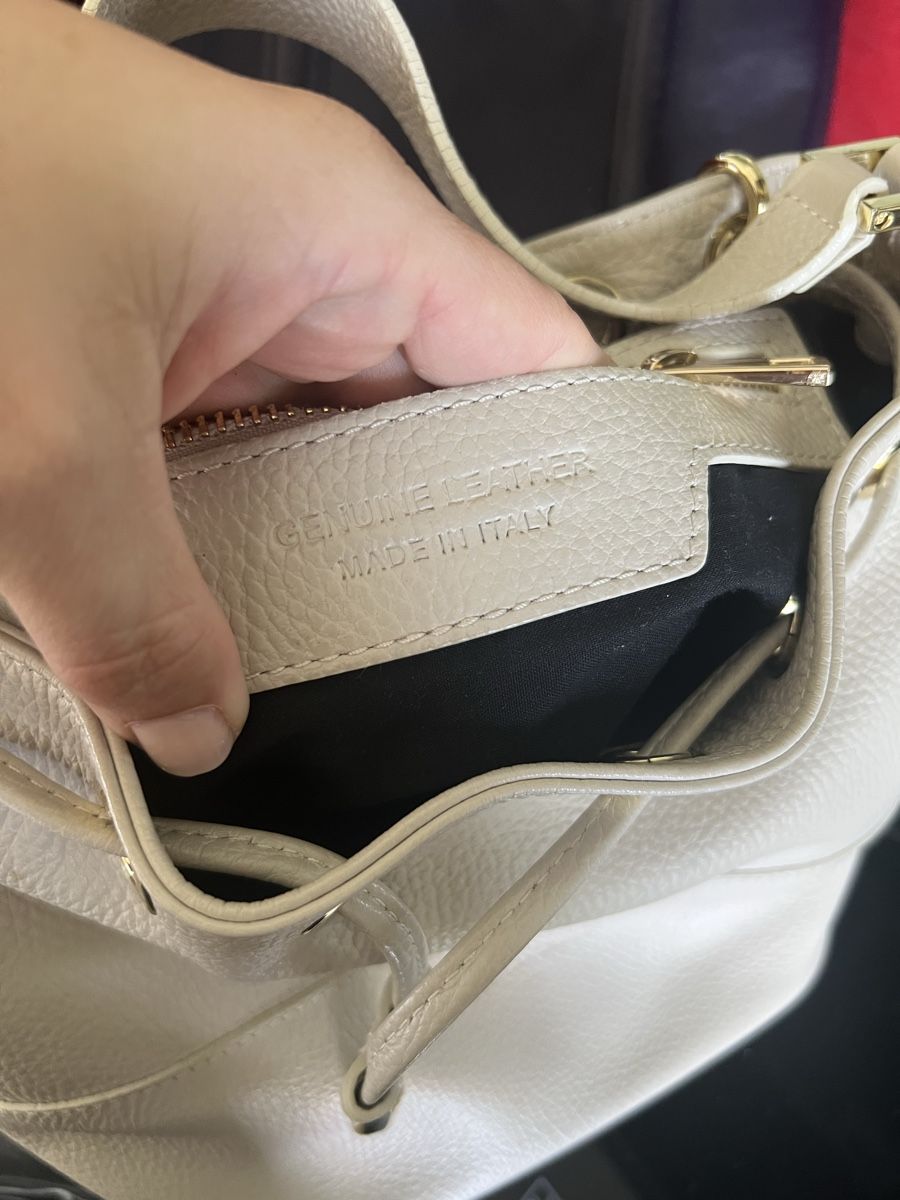 Borse da donna: Christian Laurier Paris Ledertasche – Usato da Aeschi b. Spiez venduto da Spatzumuus1 3