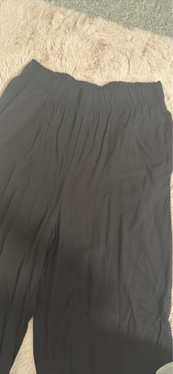 H&M Hosen: Schwarze Stoffhose – Neu (gemäss Beschreibung) aus Benglen von Shamily 1