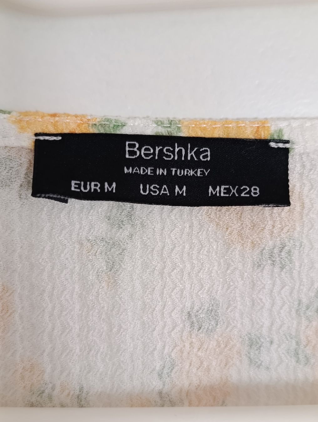 Bershka Blusen: Bluse Gr.M Bershka – Gebraucht aus Bellach von TORA4 1
