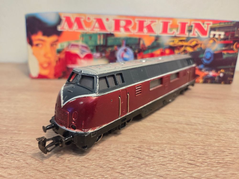 m-rklin-3021-diesellok-v200-db-h0-d-occasion-st-aubin-sauges-pour